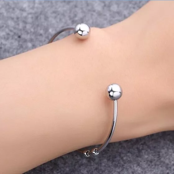 Silver Cuff Bracelet Des (2)