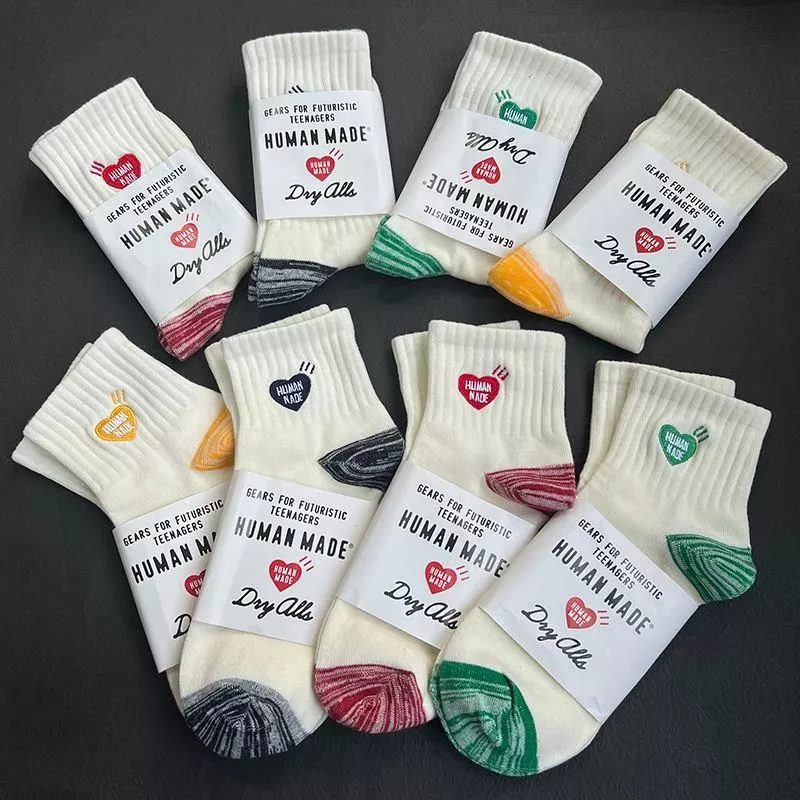 Socks Women's Fashion Stitching Love Letter Embroidered Cotton Medium Stocks Kawaii Woman Outer Stocks Funny Gifts 3Pic/Box Socks Women's Fashion Stitching Love Letter Embroidered Cotton Medium Stocks Kawaii Woman Outer Stocks Funny Gifts 3Pic/Box